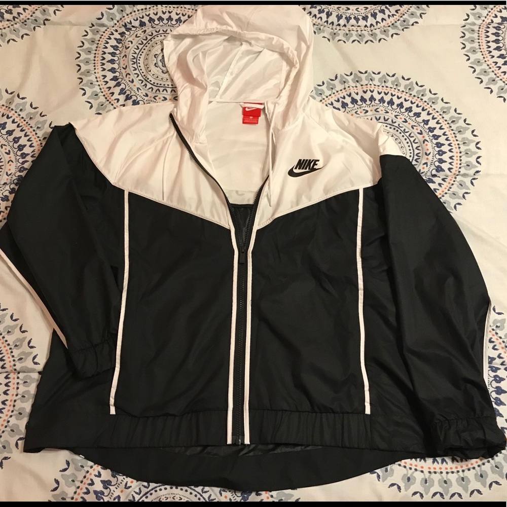 Black and White Nike Windbreaker